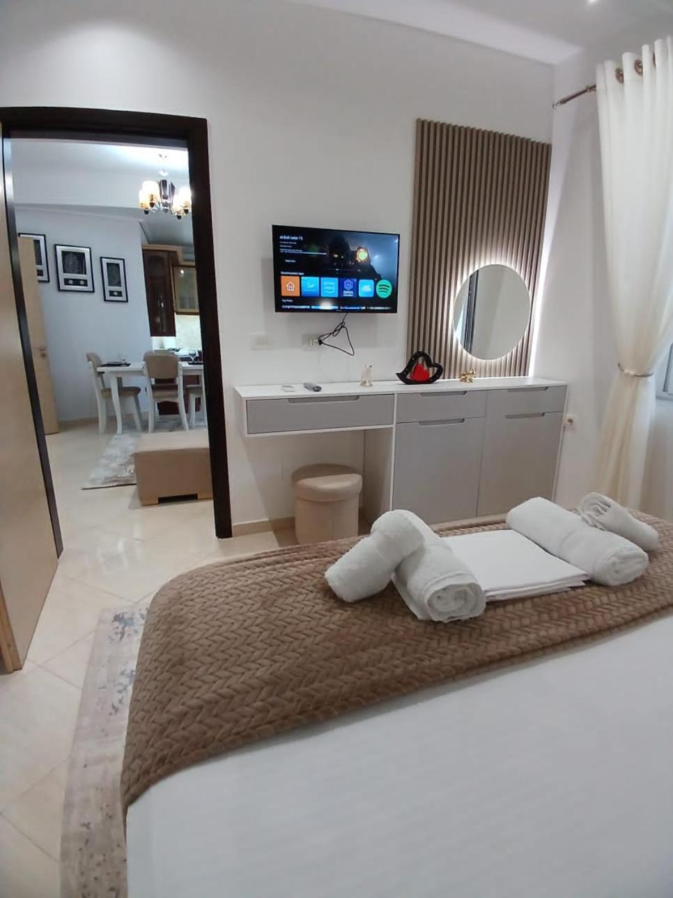 Mato Apartment Гирокастра Экстерьер фото